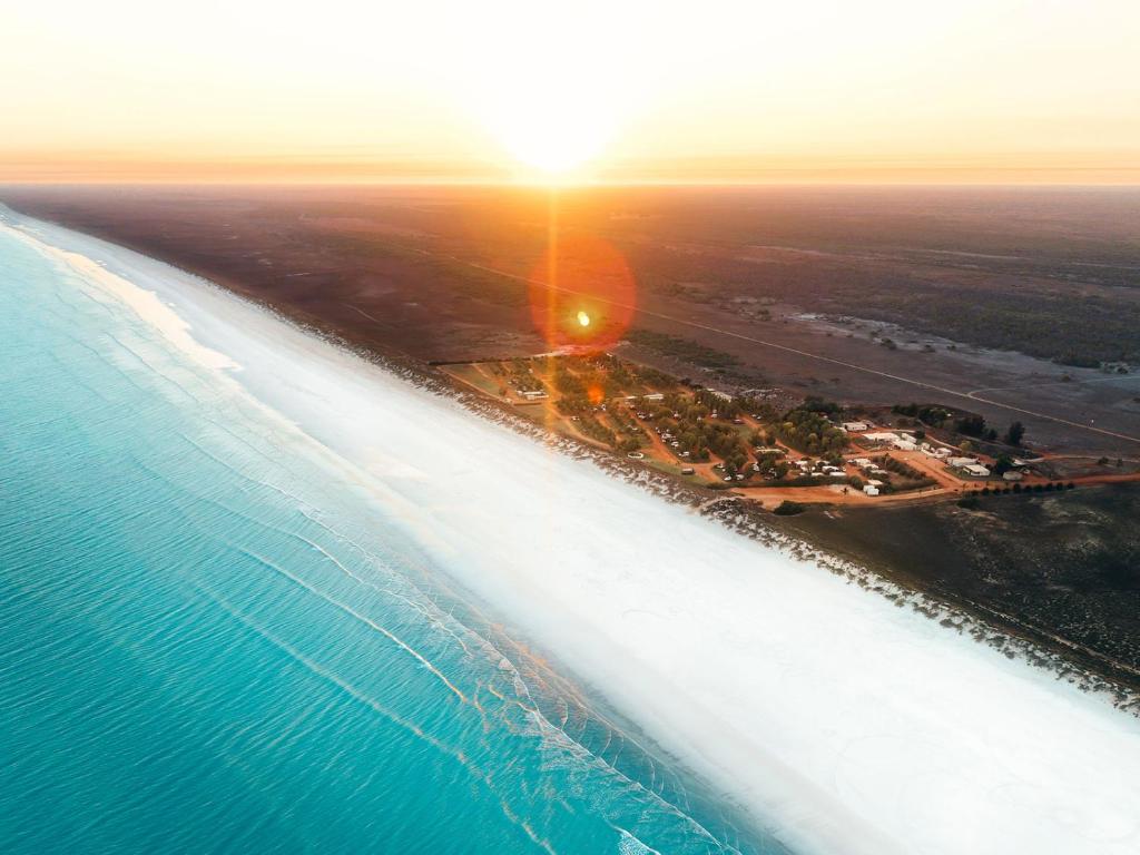 Eighty Mile Beach Caravan Park