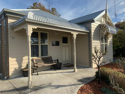 Elmsford Cottage - Broome Tourism 1