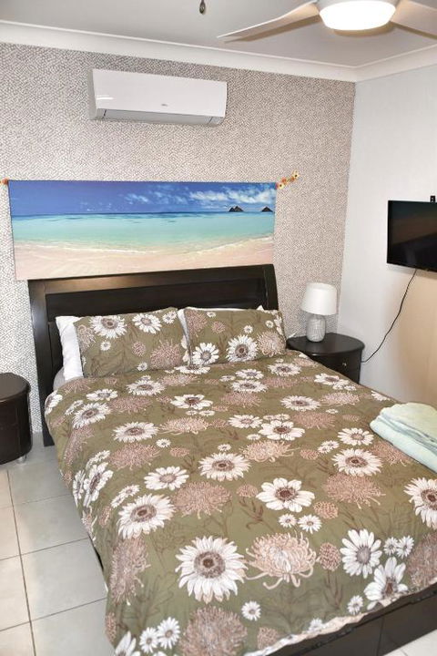 Entire Family Home With Private Pool - Broome Tourism 4