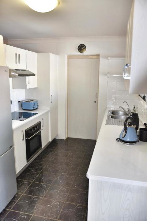 Entire Family Home With Private Pool - Broome Tourism 2