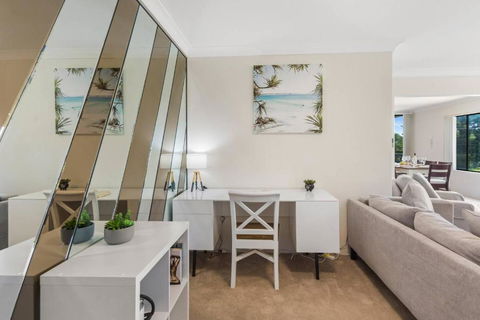 Esplanade Escape - Beachfront Family Bliss - Broome Tourism 4