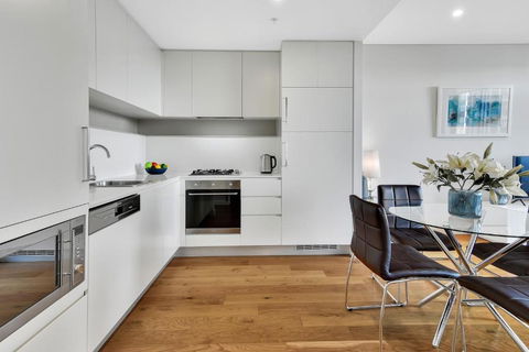 Fabulous Corporate Apartment Macquarie Park M907 - Broome Tourism 1