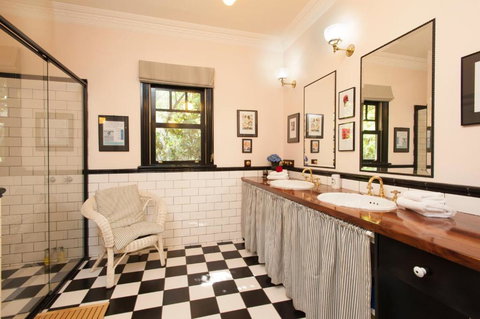 Fern Falls Cottages - Garden Cottage - Broome Tourism 4