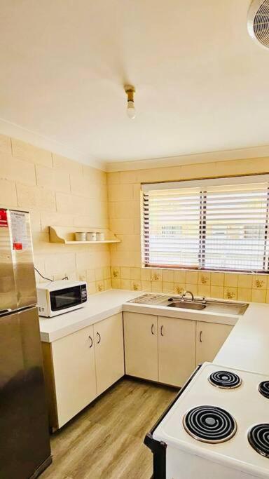 Golden Patch Retreat, Kalgoorlie - Broome Tourism 4