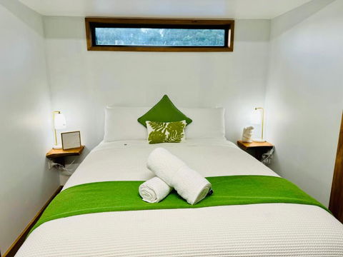 GORGE Chocolates Tiny House - Broome Tourism 4