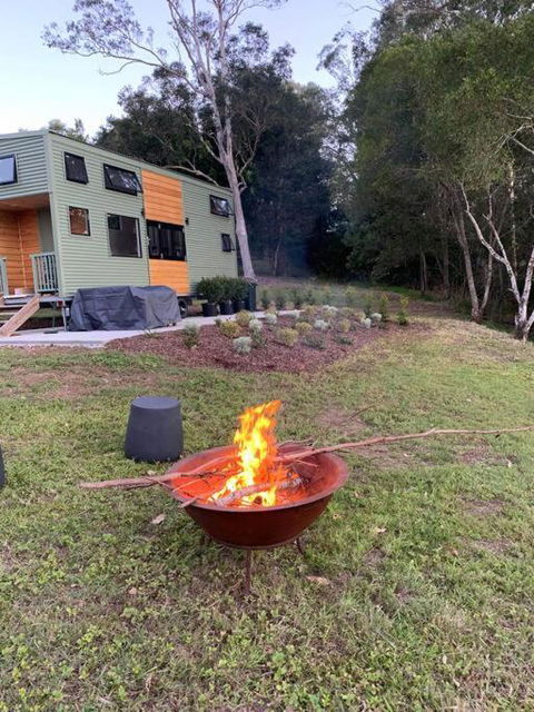 Gorgeous 2 Bedroom Tiny House Noosa Hinterland - Broome Tourism 0