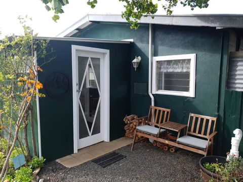 Handsome Hills Dairy Retreat - Broome Tourism 0