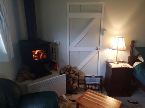 Handsome Hills Dairy Retreat - Broome Tourism 3