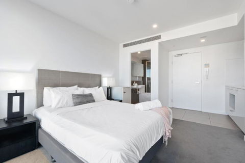 Hearty Milton Apartments - Broome Tourism 2