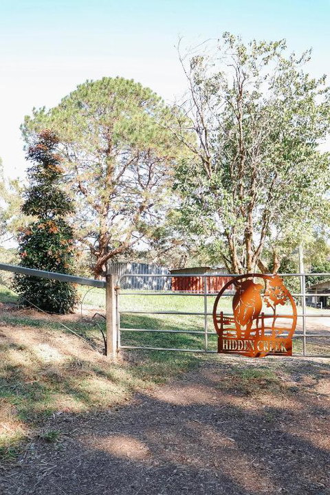 Hidden Creek Cabin - Broome Tourism 1
