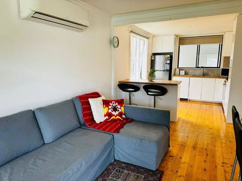 House In Sunshine Close To City - Broome Tourism 0