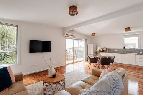 House On Hampson - Broome Tourism 3
