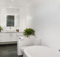 Aditi - timber vacation home - Broome Tourism