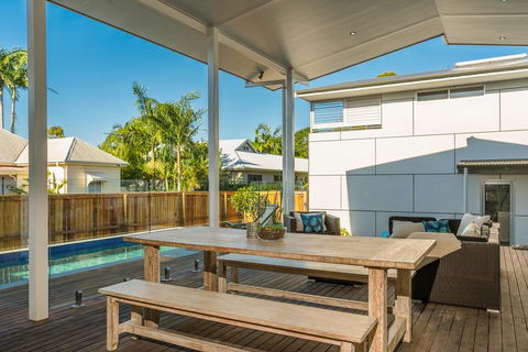 Aditi - Timber Vacation Home - Broome Tourism 2