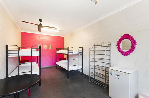 Adventurers Backpackers - Broome Tourism 3