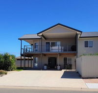 Agape Holiday Home - Broome Tourism