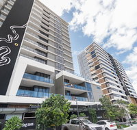 AirTrip Apartments at Woolloongabba - Broome Tourism