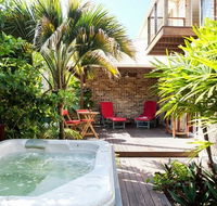 Akai Hana - Broome Tourism