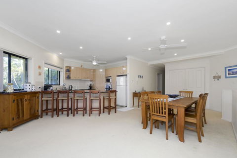 Al Mare No 2 42a - Broome Tourism 1