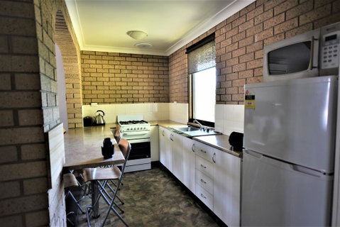Albury Allawa Motor Inn - Broome Tourism 1