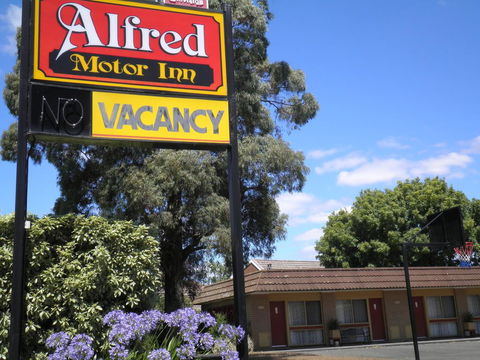Alfred Motor Inn - Broome Tourism 0
