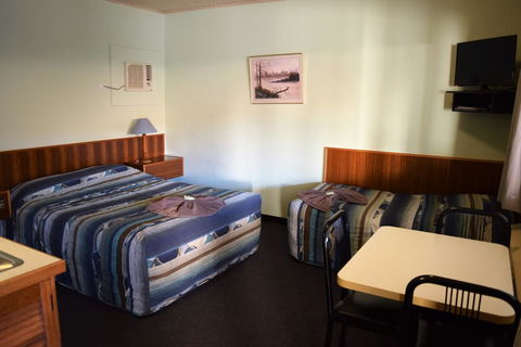 Alkira Motel - Broome Tourism 1