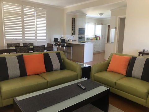Allora Apartment Applecross - Broome Tourism 0