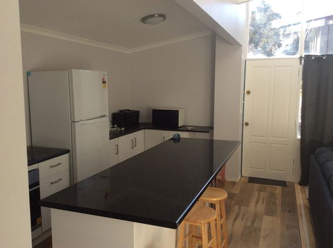 Alpha Centauri Townhouses - Broome Tourism 3