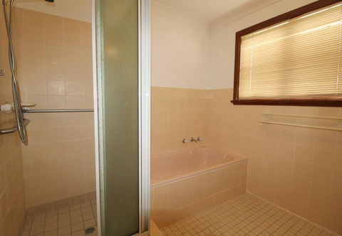 Amzaz, 15 Korogora Street - Broome Tourism 0