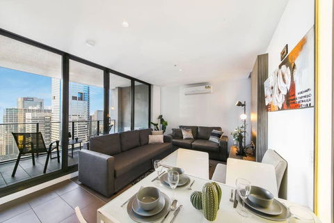 An Exquisite 2BR Apt With Stunning City Views - Broome Tourism 2