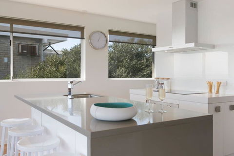 Anchor Beachfront Retreat - Broome Tourism 2