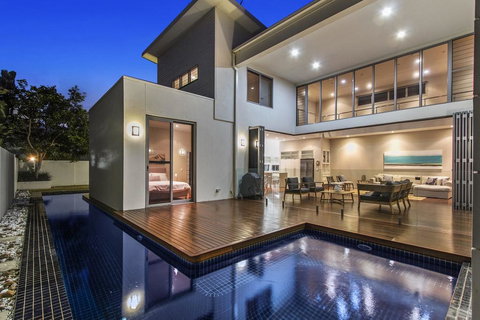 Angourie Beach House @ Corporate Boardies - Broome Tourism 0