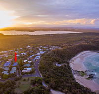 Angourie Blue 7- stroll to surfing beaches. - Broome Tourism