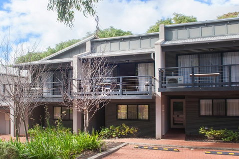 Apartment 115 - Located On The Main Street - Broome Tourism 2