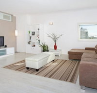 Apartment at Cooper St - Broome Tourism