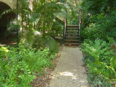 Appian Beach House - Broome Tourism 3