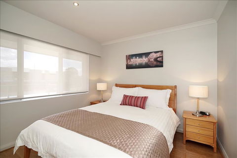 Applecross Riverside Apt - Broome Tourism 2
