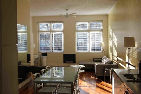 Apt - Dance Loft Conversion - Broome Tourism 0