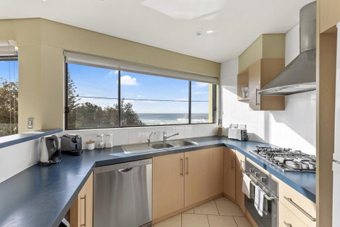 Aqua Shores Award Winning Apartment - Broome Tourism 1