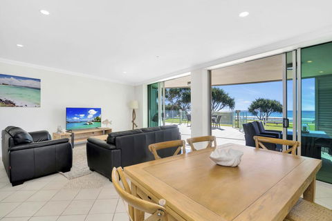 Aqua Solai Unit 1 - Broome Tourism 2