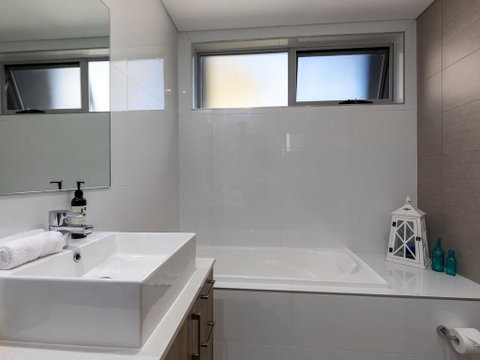 Aqua View (By Jervis Bay Rentals) - Broome Tourism 2