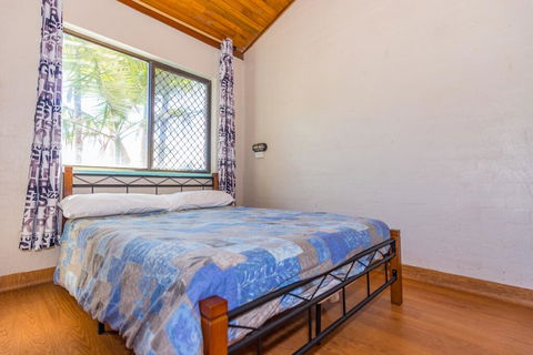 Aquarius Backpackers Resort - Broome Tourism 2