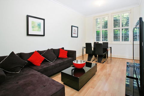 Art Deco In The Cul-de-Sac - Spacious Executive 1BR Potts Point Apartment In Quiet Cul-de-Sac - Broome Tourism 0