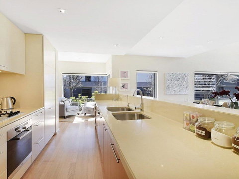Arum 4, Heritage Park - Contemporary & Timeless - Broome Tourism 3