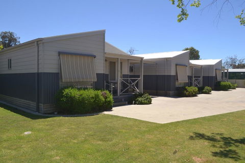 Ashleigh Court Motor Inn - Broome Tourism 1