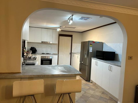 Luxury House 5 Bedrooms - Broome Tourism 1