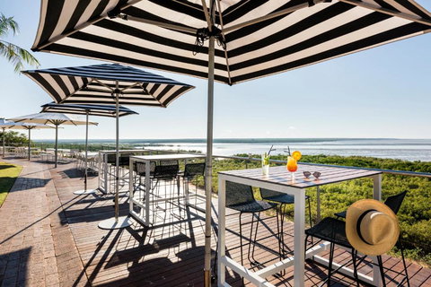 Mangrove Hotel - Broome Tourism 2
