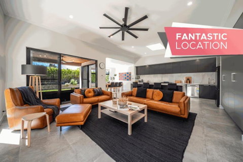 Marble At South Plympton - 4BR Modern WiFi - Broome Tourism 0