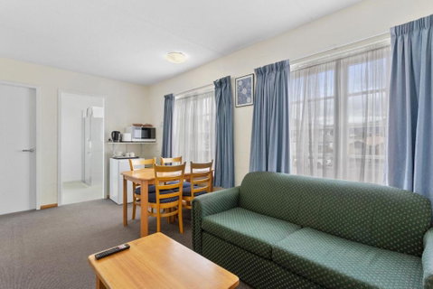 Martin Cash Motel - Broome Tourism 1