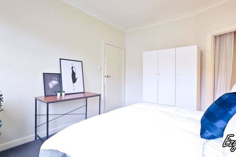 MCG 1BR Apartment For Family - Broome Tourism 1